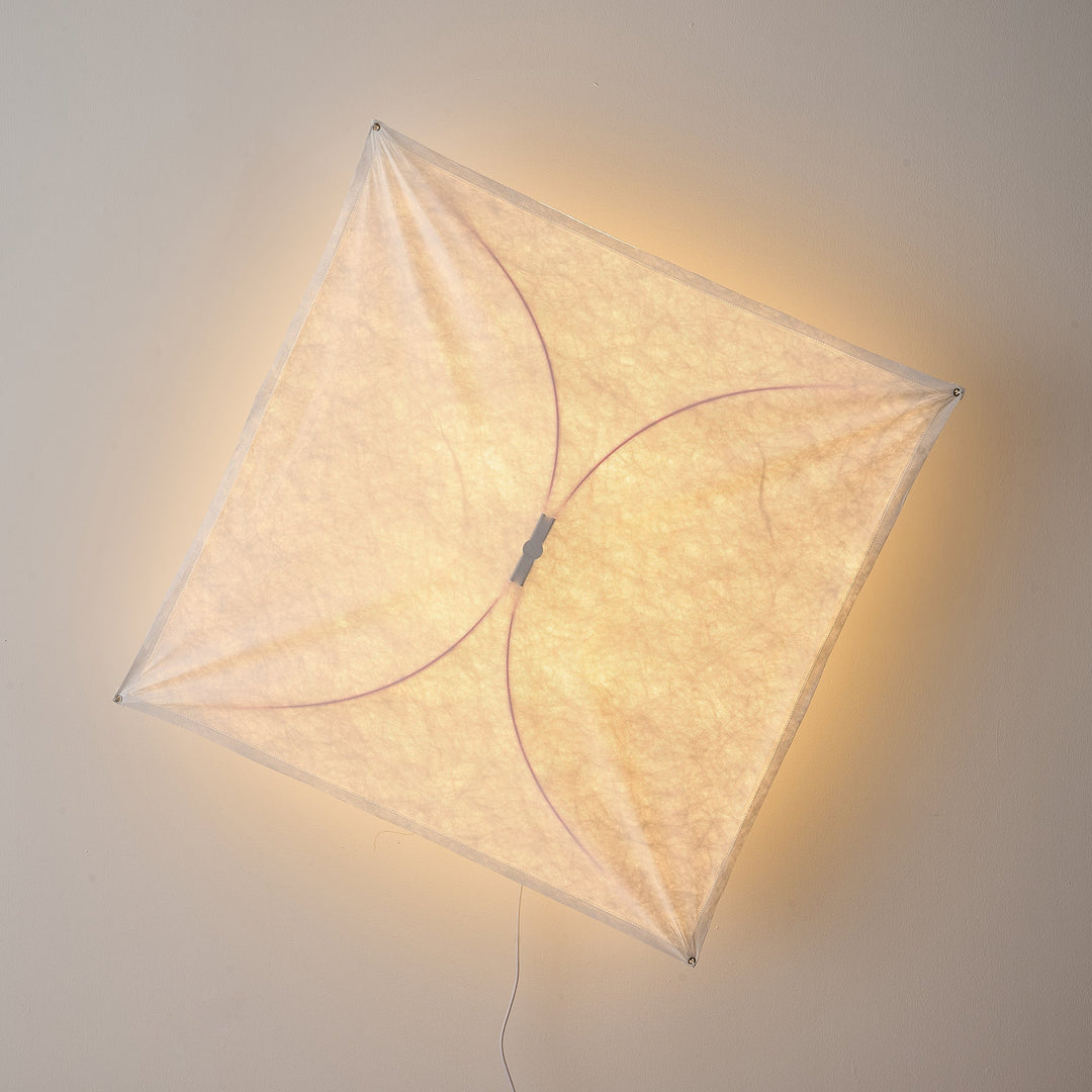 Ariette Wall Lamp