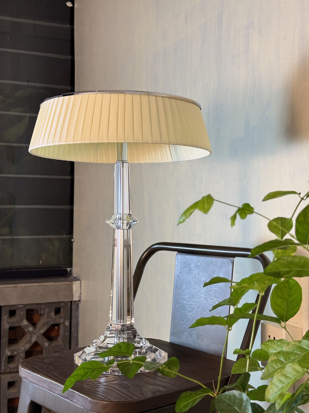 Bon Jour Versailles Table Lamp