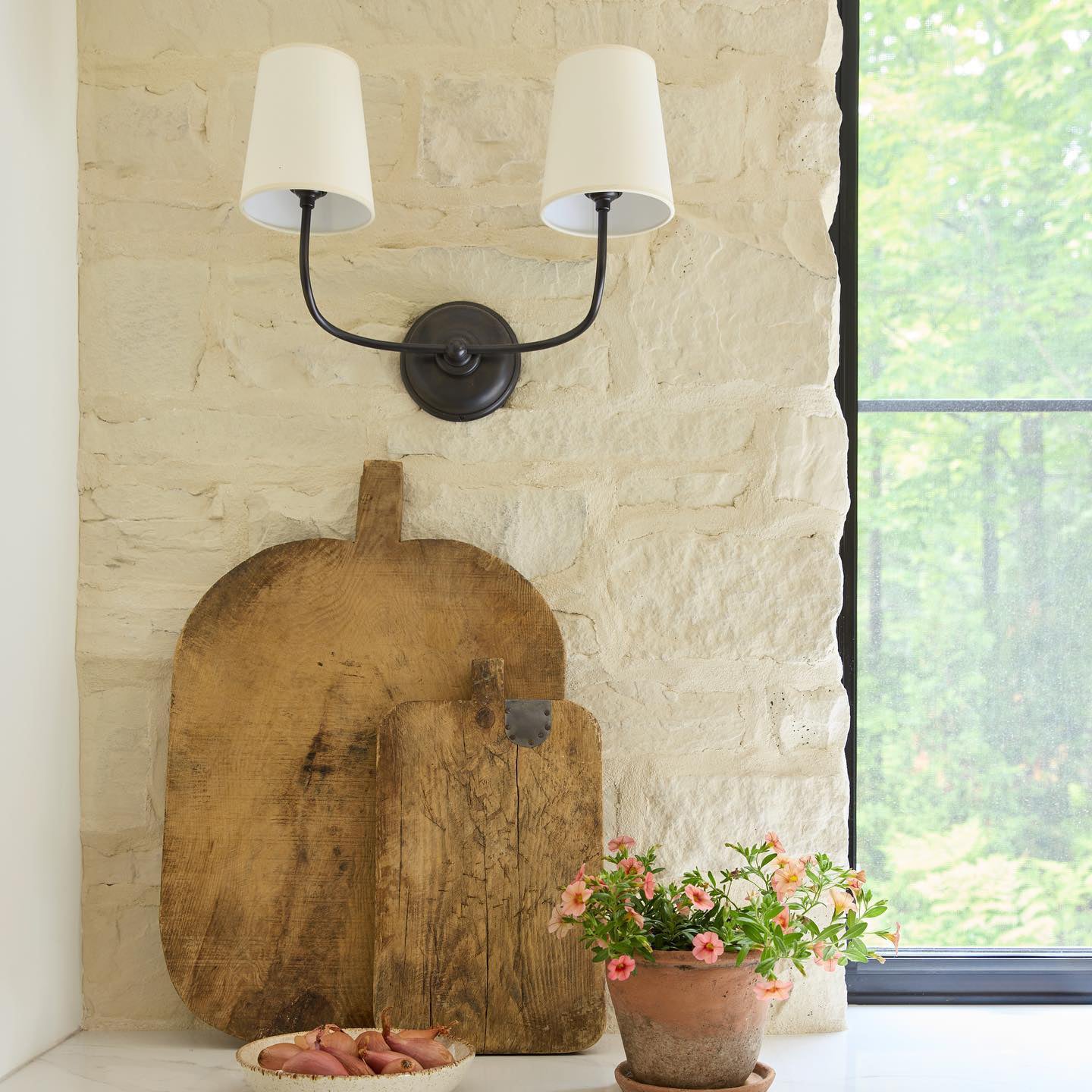 Lynda Wall Sconce