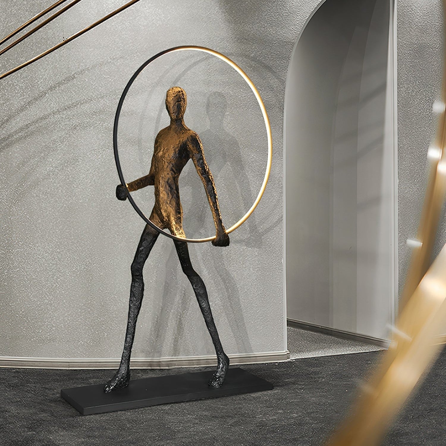 Vera Series Sculpture Floor Lamp